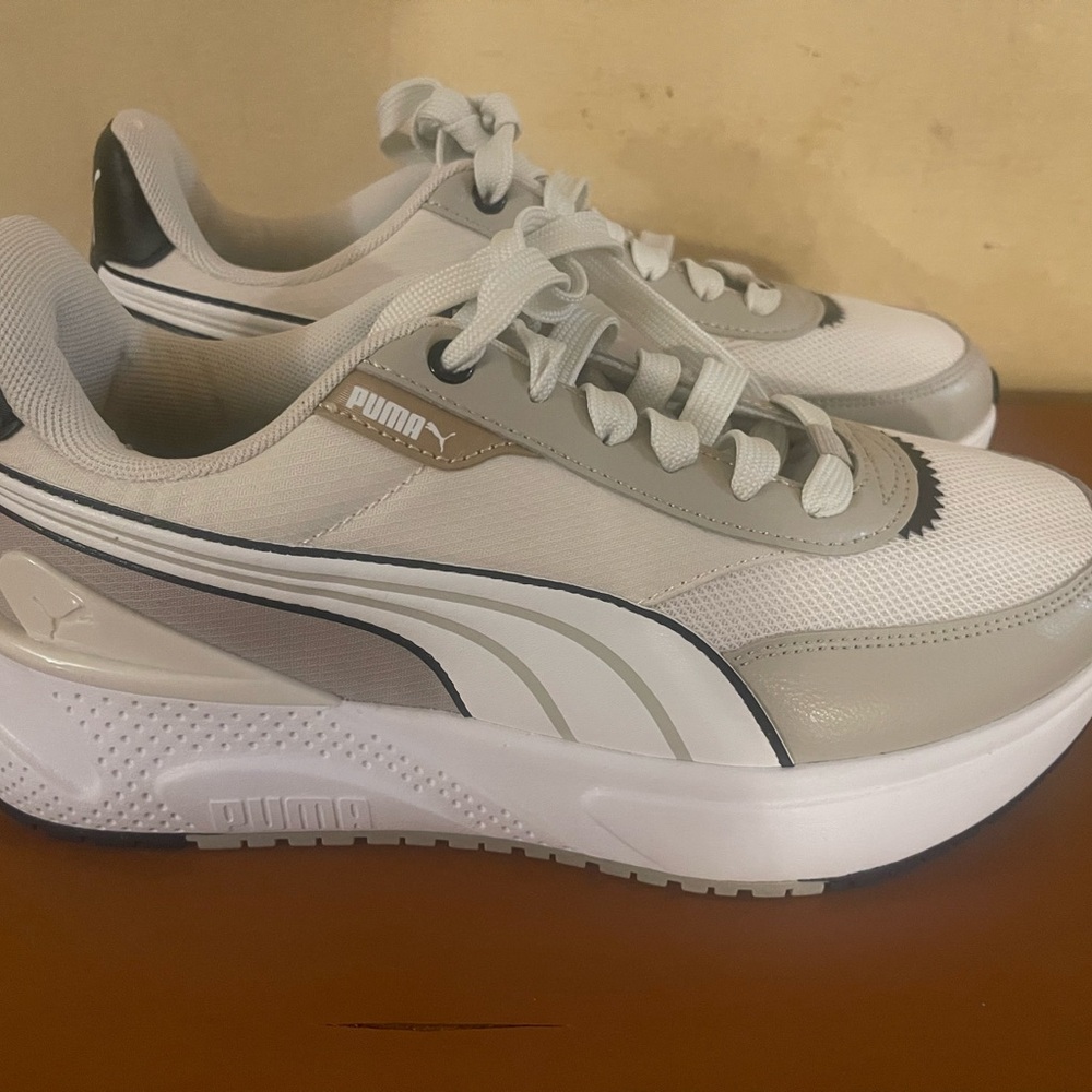 Puma White and Gray Athletic Shoes
